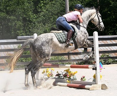 Barbo and visitor Mary Bell Vaughn. May 19, 2007 
