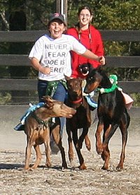 It's Jango in the lead with Jade and Sydney close behind.