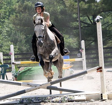Sing D Song with Amy Crowder, DVM from Savannah, Georgia. July 1, 2007