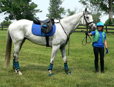 OTTB - Grayboo and Amanda looking good in their competition colors!